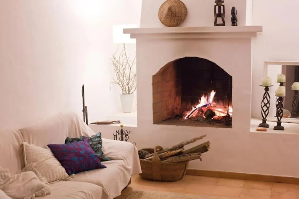 Дом отдыха Вилла Can Bordes Casa Rustica Y Confortable En El Emporda Vilamacolum Испания